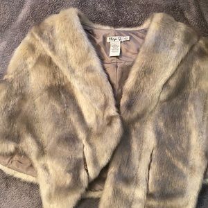 Eliza J faux fur cape